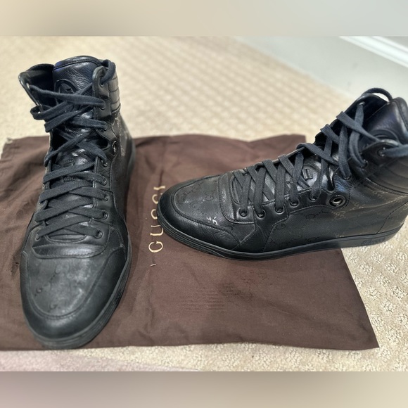 Gucci Black Leather GG Sneakers - Picture 4 of 7